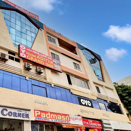 Hotel O Aditya Grand Inn Guntūr 外观 照片