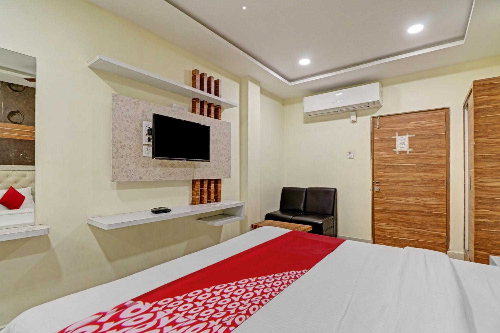 Hotel O Aditya Grand Inn Guntūr 外观 照片