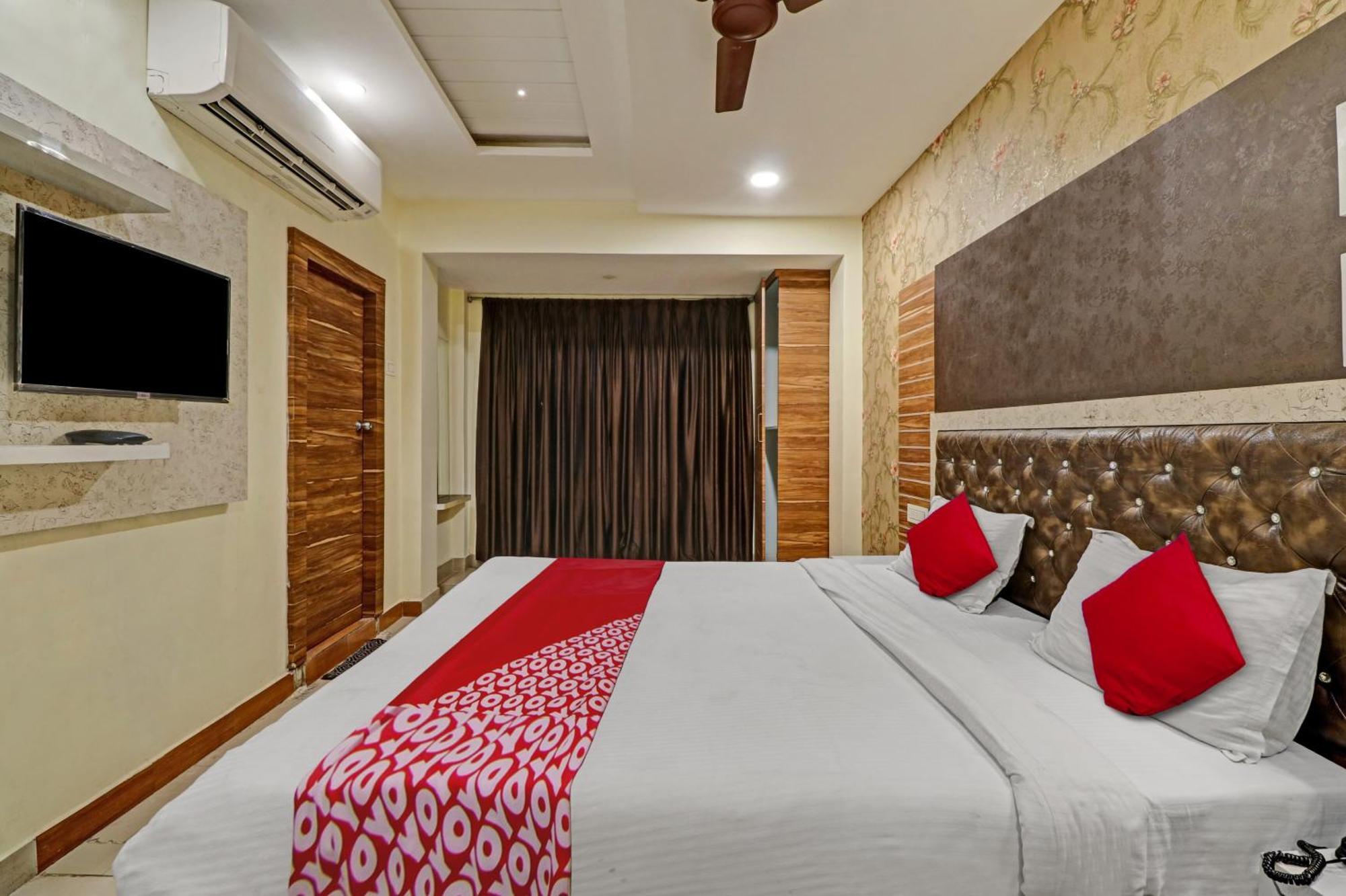Hotel O Aditya Grand Inn Guntūr 外观 照片
