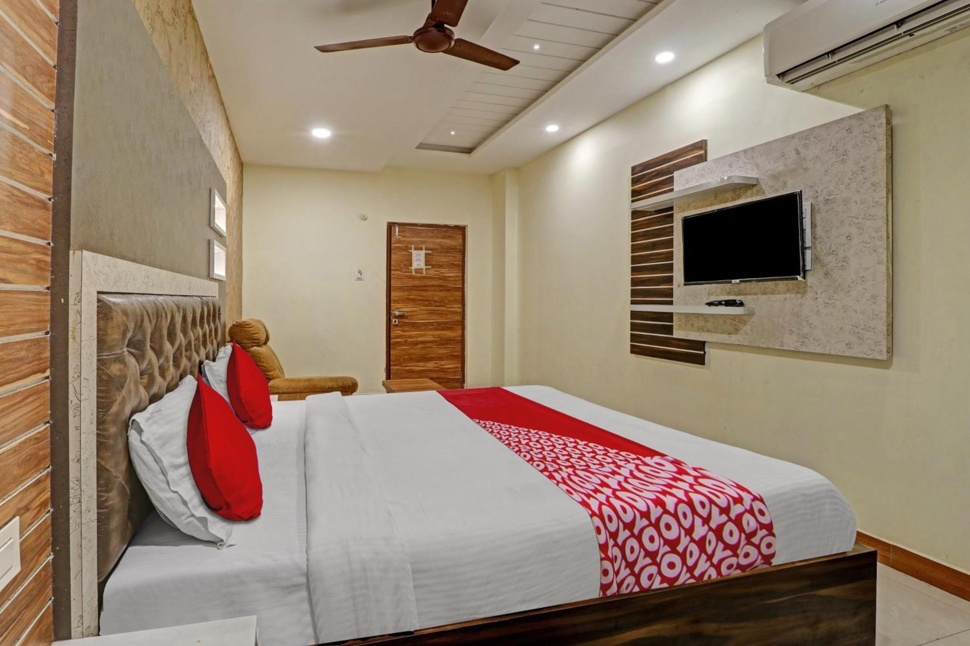 Hotel O Aditya Grand Inn Guntūr 外观 照片